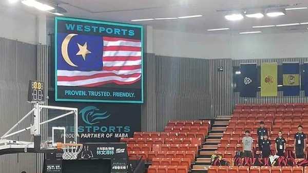 SEA Games, Thượng cờ, Malaysia: Tham gia trò chơi SEA Games đầy kịch tính cùng những người đam mê thể thao khác, và có cơ hội tham gia diễu hành thượng cờ tại đất nước Malaysia. Nơi đây, bạn sẽ được ngắm nhìn cảnh đẹp của thành phố, đồng thời thể hiện niềm tự hào dân tộc bằng việc thượng cờ quốc kỳ.