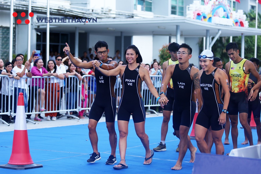 Toàn cảnh vụ Việt Nam tố Malaysia ăn gian ở nội dung triathlon hỗn hợp SEA Games 30