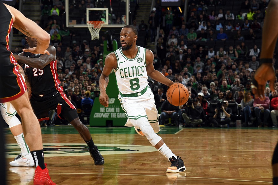 Công lớn thuộc về Jaylen Brown, Boston Celtics vượt qua Miami Heat