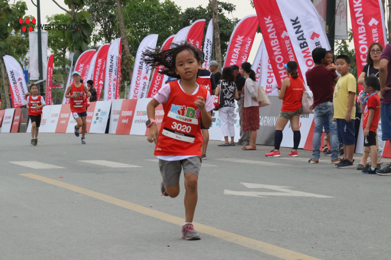 Kids Run khuấy động Techcombank Ho Chi Minh City International Marathon 2019