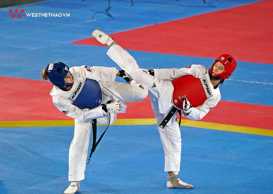 Taekwondo Việt Nam giành liền 2 HCV trong nước mắt