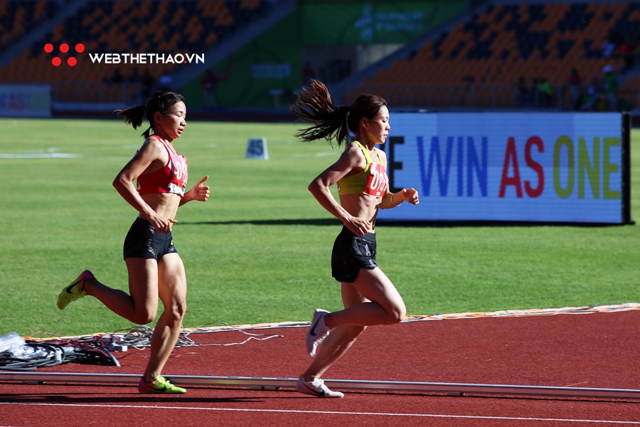 Oanh “ỉn” Bắc Giang vượt “nhà vô địch chân đất quê Mỏ” giành HCV 5000m SEA Games 30