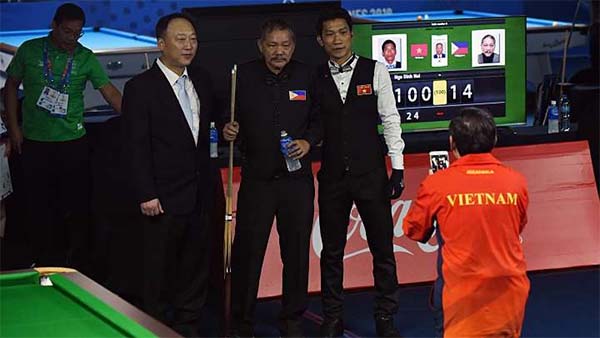 Billiards SEA Games: Bức ảnh khiến phù thủy Reyes cùng Philippines cảm thấy hạnh phúc!