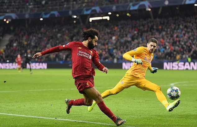 Salah được khen ngợi với pha dứt điểm phi thường” cho Liverpool ở Cúp C1