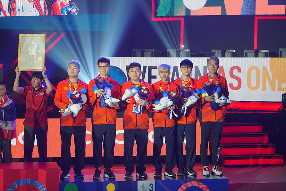 Liên Quân Mobile đem về HCĐ cho đoàn thể thao Việt Nam tại SEA Games 30