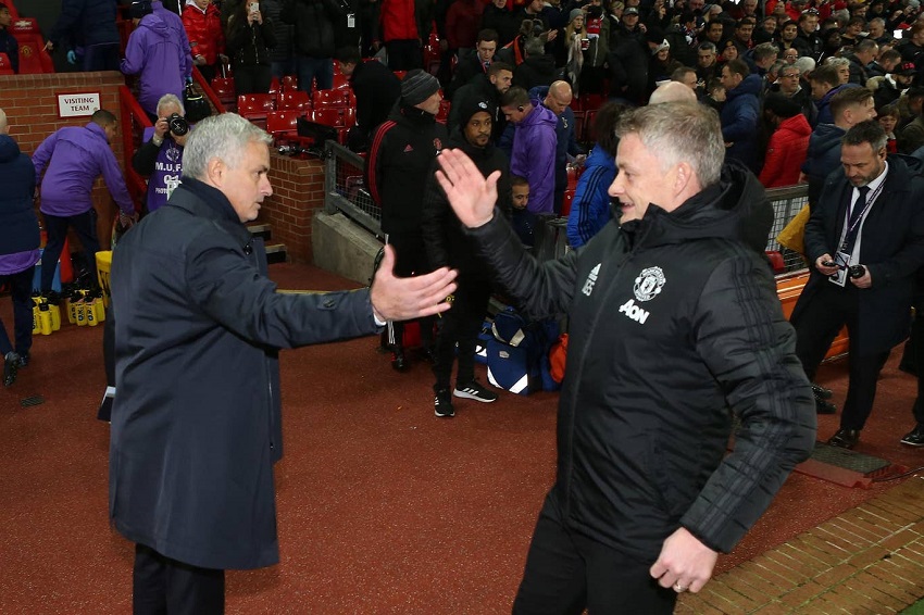 Solskjaer đứng trước cơ hội vượt Mourinho trong trận MU vs Everton