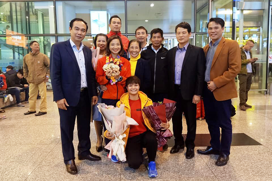 Nguyễn Thị Oanh: Bệnh tật, cú lắc đầu chê bai và kỳ tích sửng sốt ở SEA Games 30