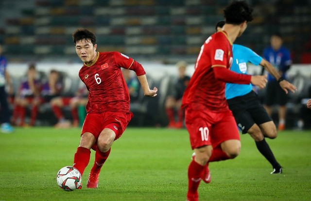Quốc Vượng lý giải vì sao Xuân Trường thi đấu tròn vai ở Asian Cup 2019