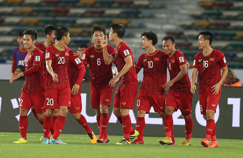 BLV Quang Huy, HLV Mai Đức Chung đánh giá bất ngờ về cặp đấu Việt Nam vs Jordan