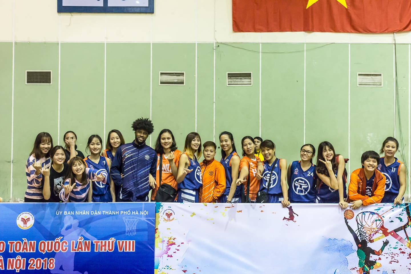 Nguyễn Hương Liên: Biệt danh Đồng nát quốc dân và thanh xuân sống chết với bóng rổ