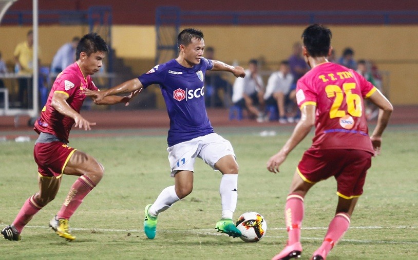 Kết quả Hà Nội vs Sài Gòn (2-0): Oseni ấn định chiến thắng 2-0 cho Hà Nội