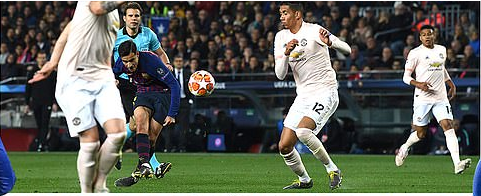 Kết quả Barca vs MU (3-0): Messi gieo sầu cho MU, Coutinho bịt tai ăn mừng
