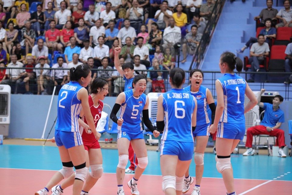 Công nghệ VAR không giúp nổi U23 Việt Nam vào chung kết giải bóng chuyền nữ châu Á