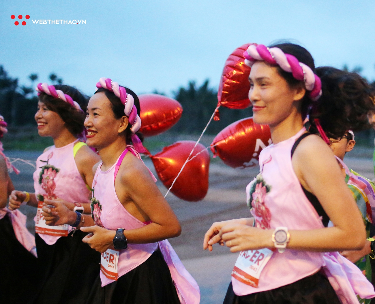 Độc đáo dàn Lạc Tướng Lạc Hầu tại Ecopark Marathon 2019