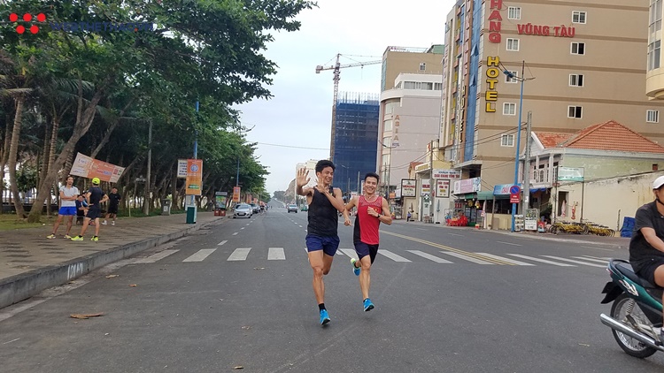 Tiền Phong Marathon 2019: HLV Bùi Lương, Nguyễn Văn Lai ngán gió Vũng Tàu