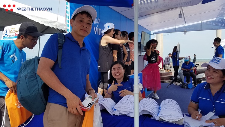 2000 runner ùn ùn đổ về Vũng Tàu nhận bib Tiền Phong Marathon 2019