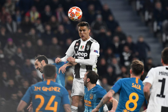 Cú sút penalty của Ronaldo giúp Juventus vượt qua Atletico và bí ẩn về mối liên quan tâm lý