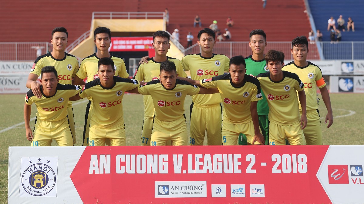 Tin bóng đá Việt Nam ngày 16/3: Thầy Công Phượng “khẩu chiến” với U19 Hà Nội, Văn Hậu “chê” Thái Lan