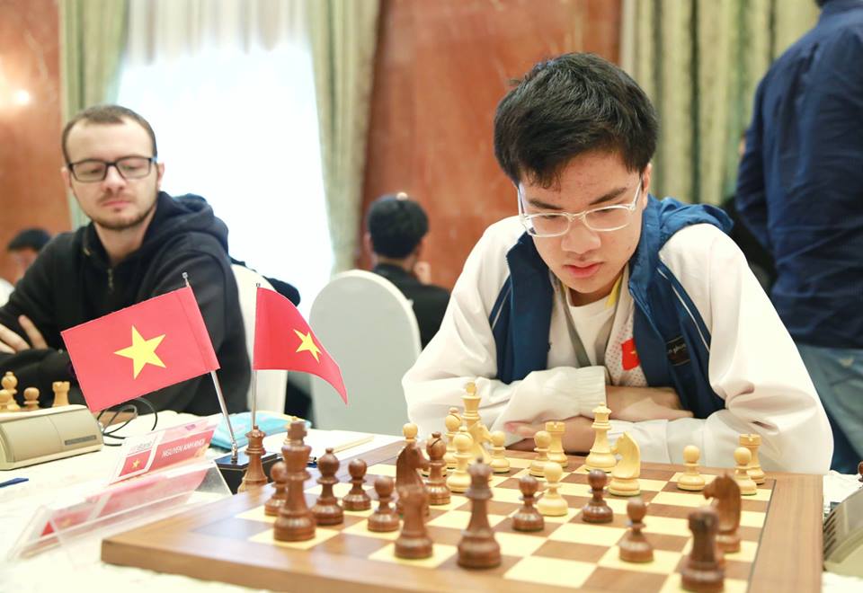 Cùng thắng ván 2, Quang Liêm và Anh Khôi vào tốp đầu Sharjah Masters 2019