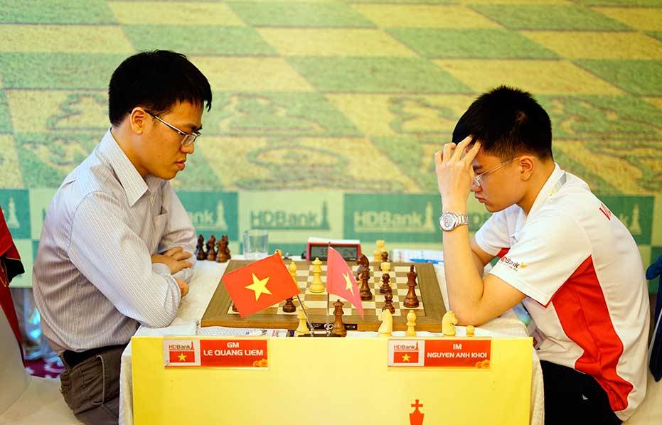 Nguyễn Anh Khôi đánh bại Lê Quang Liêm tại giải cờ vua Sharjah Masters 2019