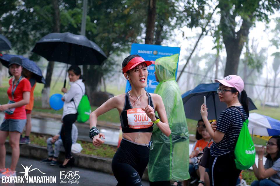Chạy bộ, tình yêu muôn màu của nữ ứng viên vô địch Ecopark Marathon 2019