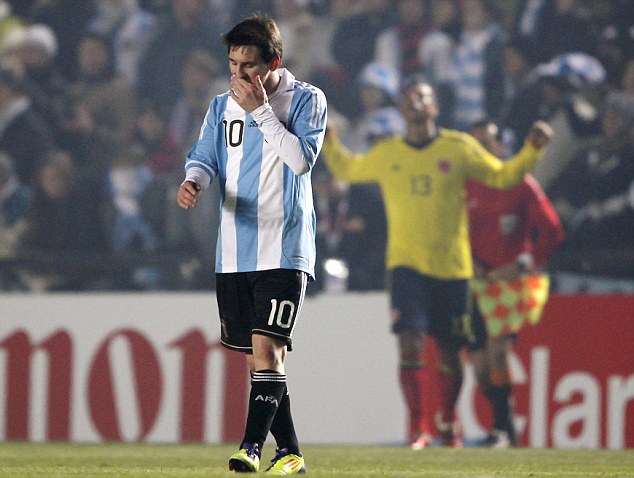 Messi cân bằng kỷ lục của Diego Simeone ở ĐT Argentina