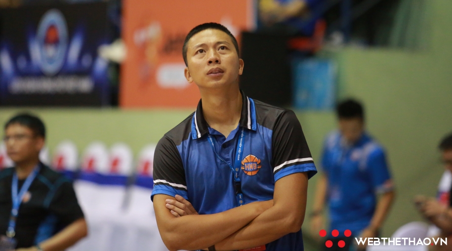 1.001 sắc thái của Coach Vinh trong trận đấu chính thức đầu tiên tại VBA