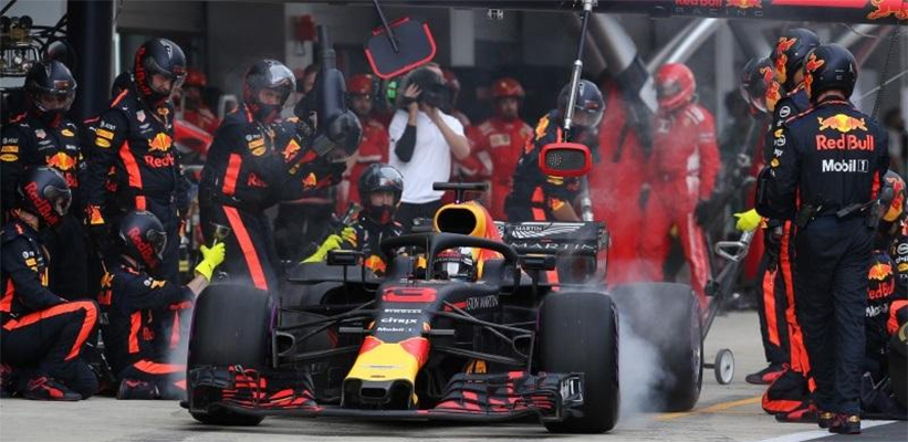 Red Bull tiết lộ đang bị Ferrari đào tường, nhưng vì sao lại cảm thấy bình thường?