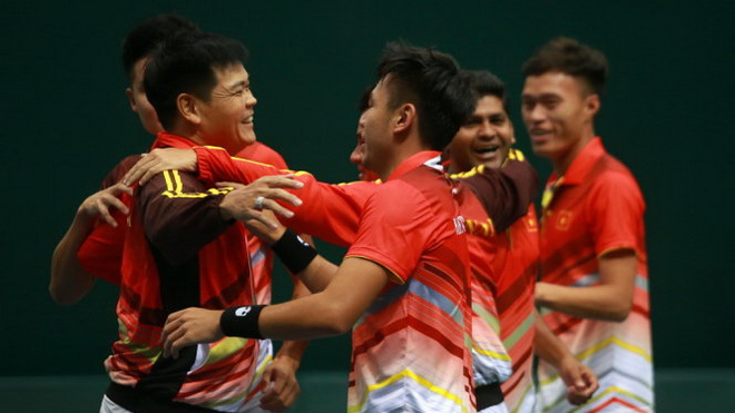 Đội tuyển tennis Việt Nam tích cực chuẩn bị cho nhóm III Davis Cup