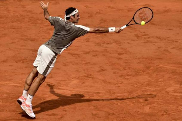 Roger Federer tiết lộ nguyên nhân thảnh công: Hồi còn nhỏ, cha mẹ dặn tôi đừng phung phí tiền của họ