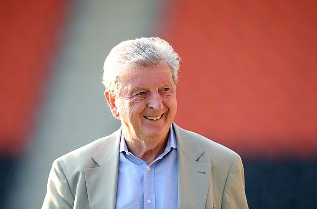 Tin chuyển nhượng sáng 17/7: HLV Roy Hodgson xác nhận tiến độ Arsenal hỏi mua Zaha