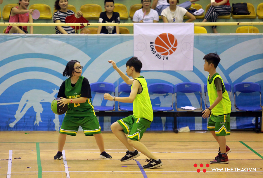 Hơn 1.600 học sinh tham dự giải bóng rổ học viên Junsport 2019