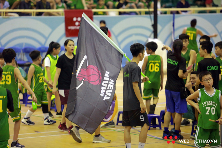 Hơn 1.600 học sinh tham dự giải bóng rổ học viên Junsport 2019