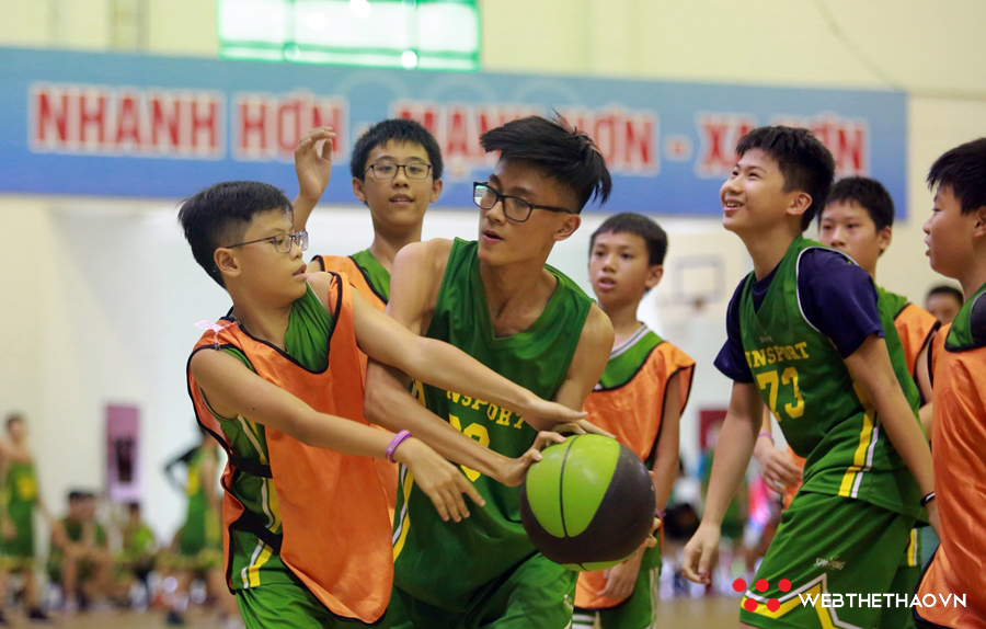 Hơn 1.600 học sinh tham dự giải bóng rổ học viên Junsport 2019