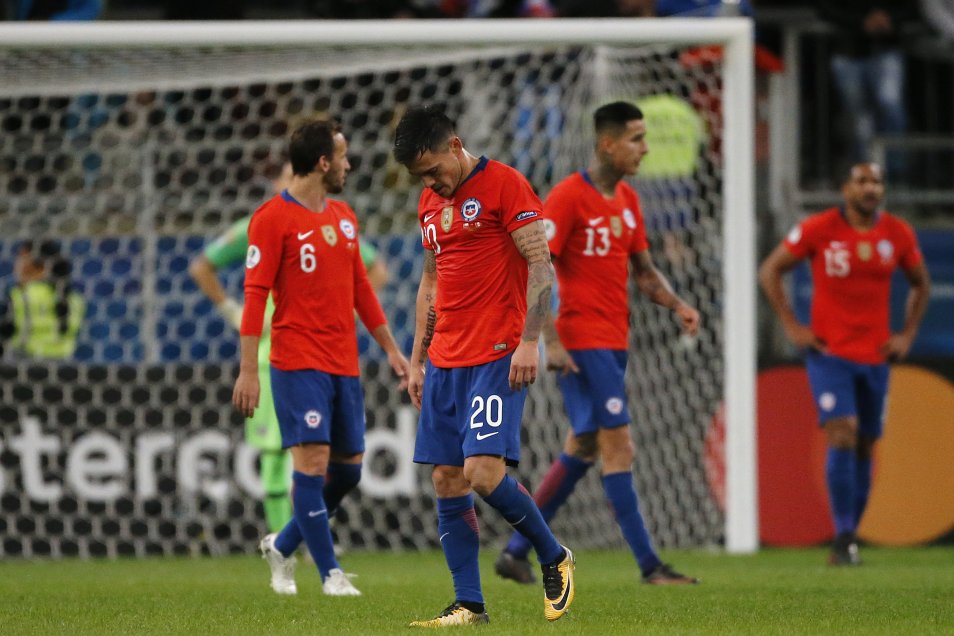 Chile thảm bại trước Peru ở Copa America, Vidal vẫn nói cứng