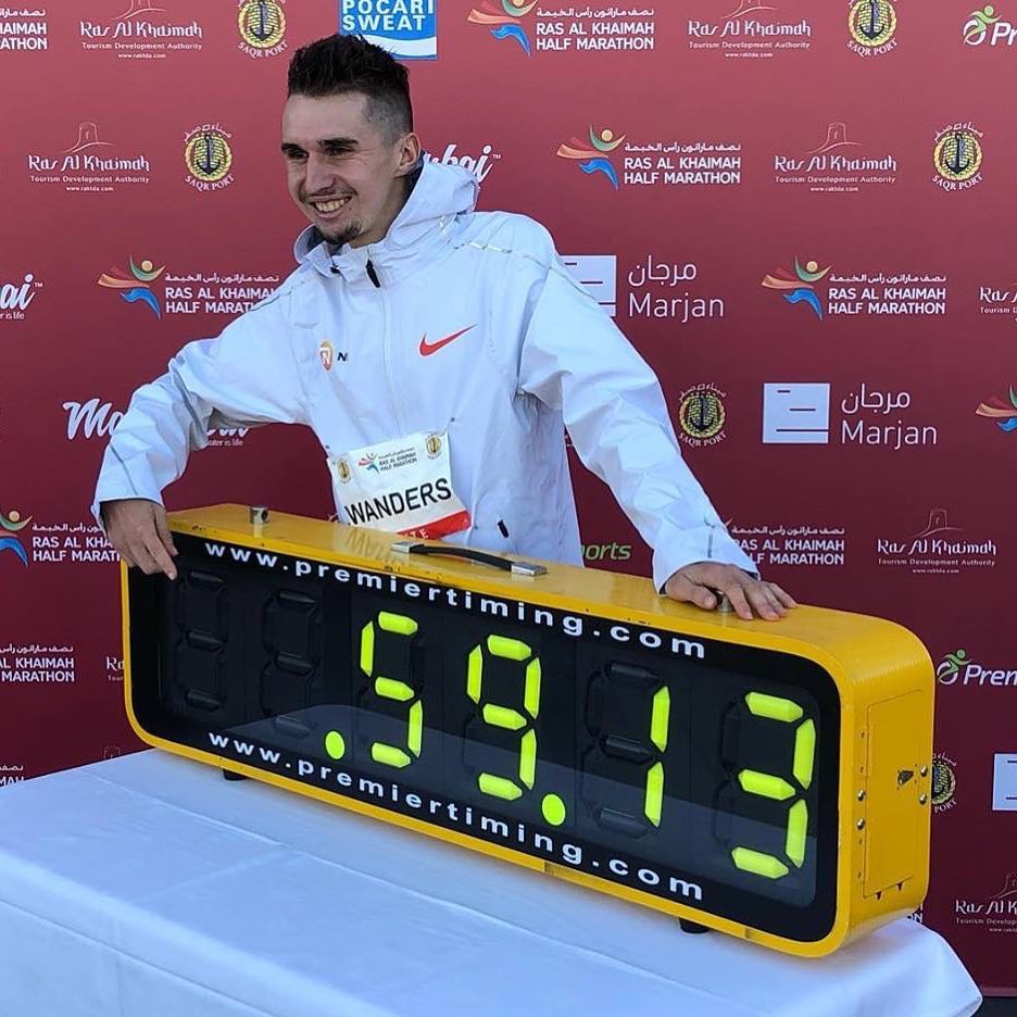 Kỷ lục châu Âu của Mo Farah bị chân chạy Thụy Sĩ mặt búng sữa xô đổ