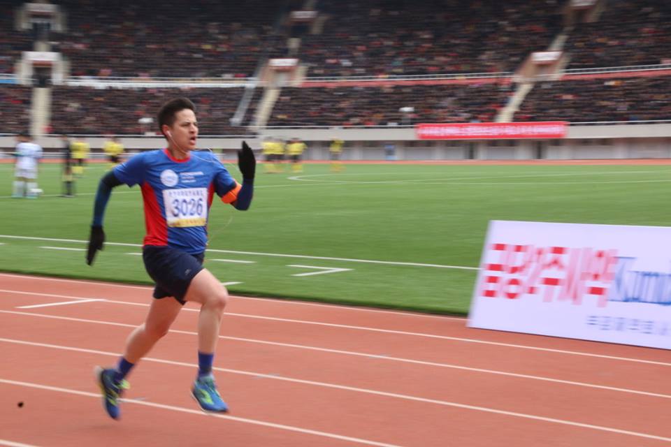 Không chỉ có vệ sĩ chạy bộ, Triều Tiên còn có giải chạy Bình Nhưỡng Marathon đáng phải thử một lần trong đời