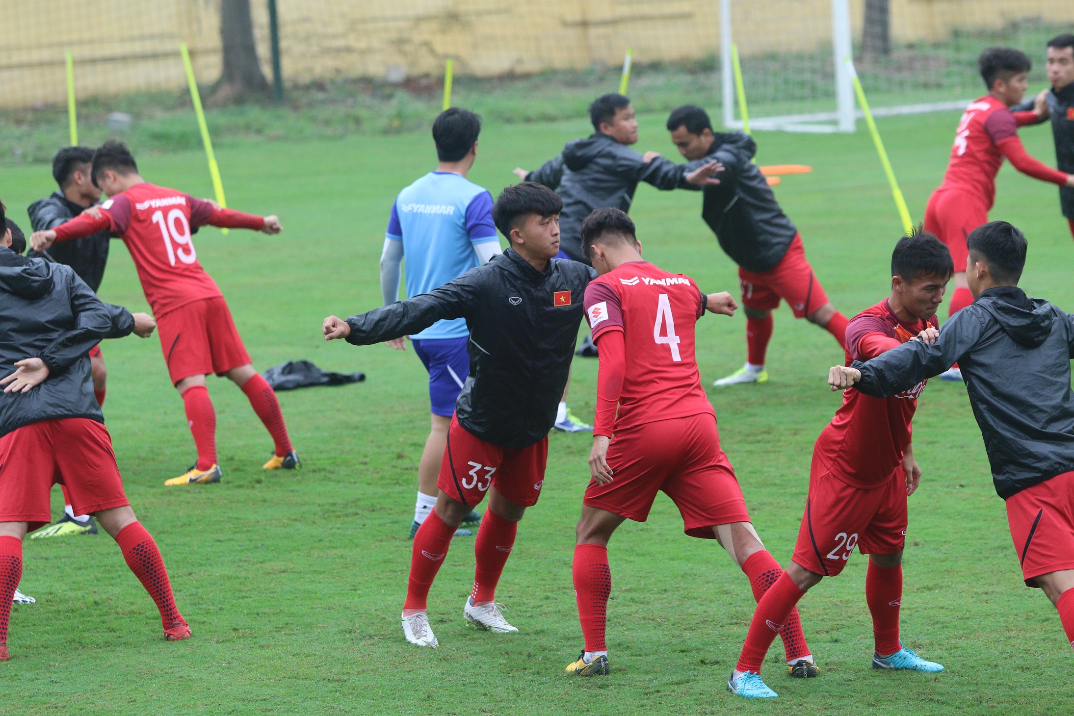Tin bóng đá Việt Nam sáng 10/3: Văn Lâm thắng trận đầu tiên tại Thai-League, U23 Việt Nam được xả trại