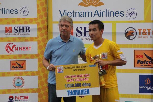 Cựu đội trưởng của Quang Hải, Đình Trọng và lần đầu góp mặt nơi tuyến giữa U23 Việt Nam