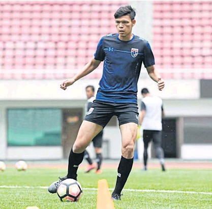 Đánh Đình Trọng, tiền đạo U23 Thái Lan nhận án phạt nghiêm khắc từ AFC