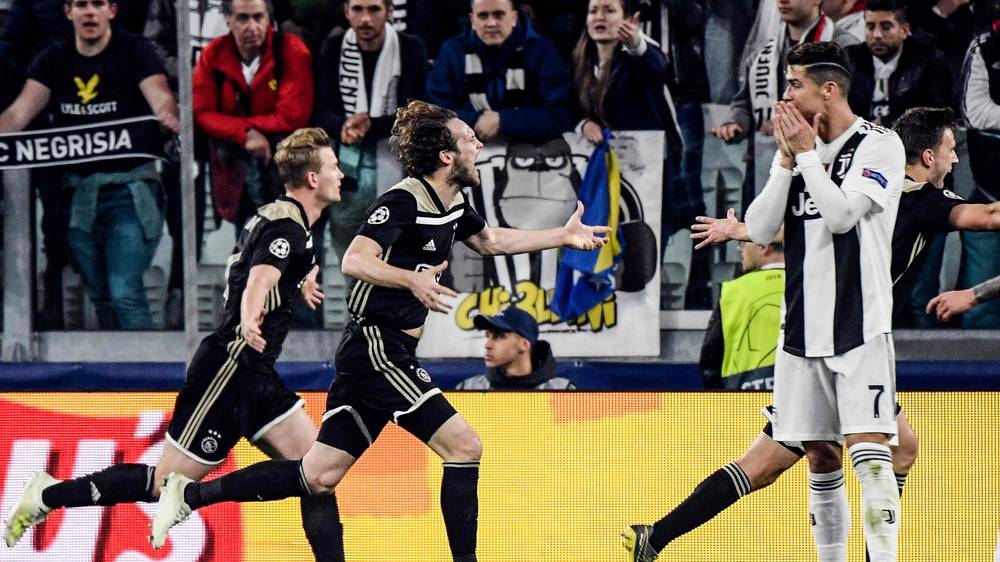 HLV Mourinho mách nước đánh bại Ajax của MU cho Tottenham