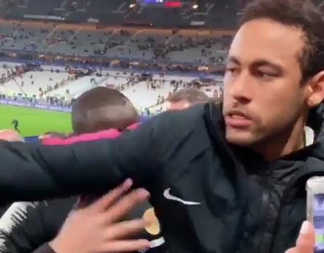 Tin bóng đá 28/4: Neymar bị tố đấm CĐV Rennes sau khi PSG thua trận chung kết