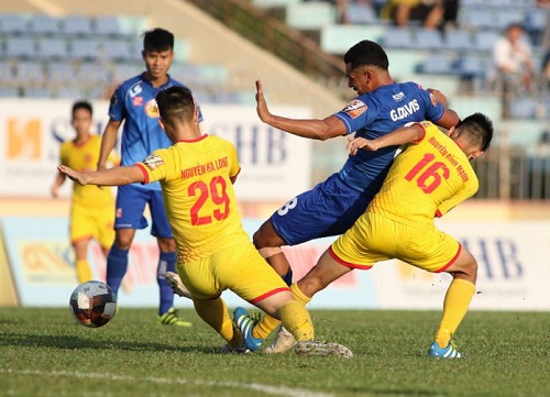 Vòng 11 V.League 2019: Quảng Nam chưa đổi vận, TP.HCM giữ vững ngôi đầu