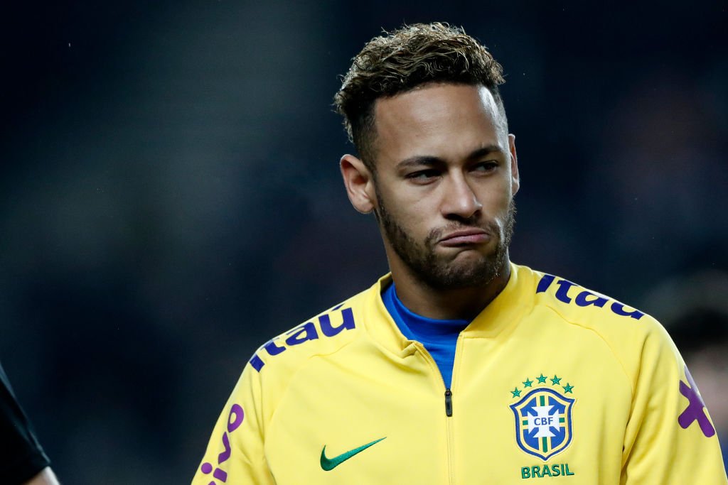 Neymar phải nhường băng đội trưởng Brazil ở Copa America 2019