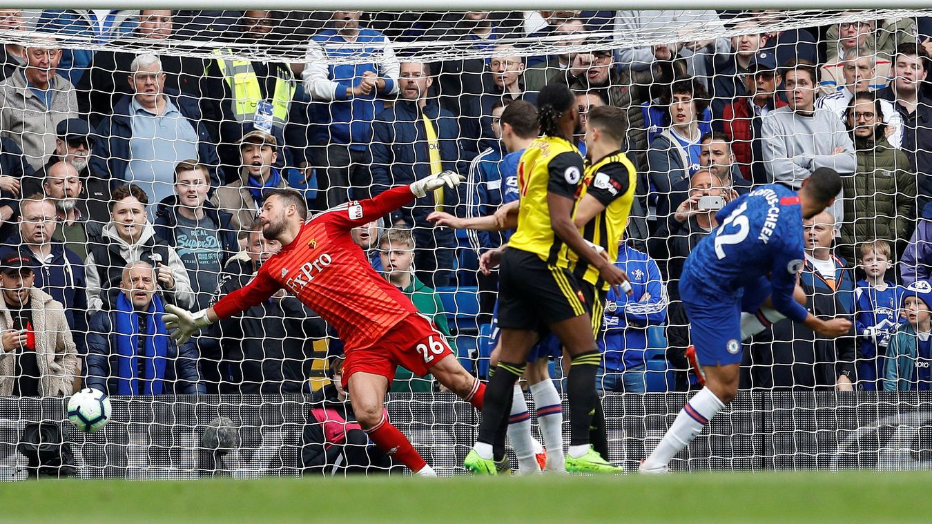 Hazard lập kỷ lục, điểm tựa Stamford Bridge và những điểm nhấn khi Chelsea thắng Watford
