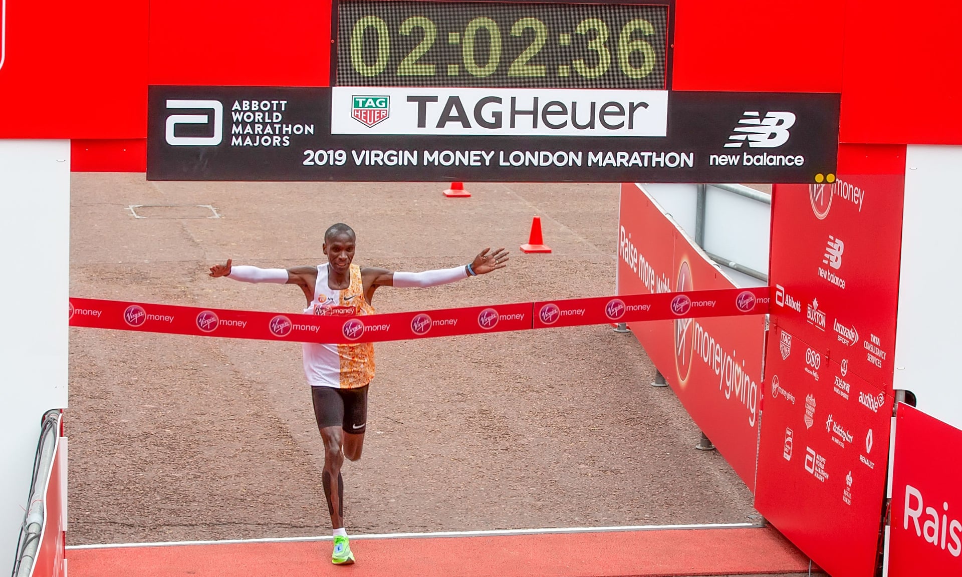 Eliud Kipchoge xác nhận trở lại Berlin Marathon 2019 để bảo vệ kỷ lục thế giới