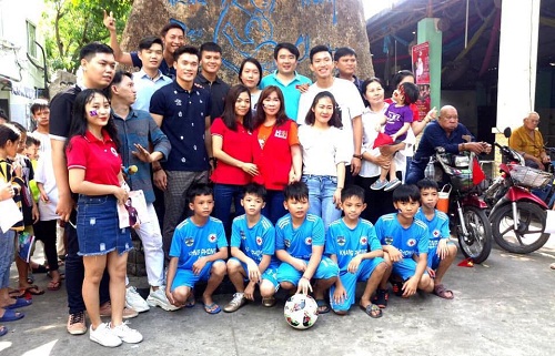 Sao Hà Nội FC khiến người hâm mộ dậy sóng vì hành động ý nghĩa này