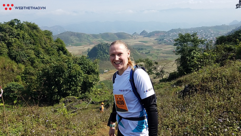 Theo chân VĐV chạy cung đường lãng mạn 42km Vietnam Trail Marathon