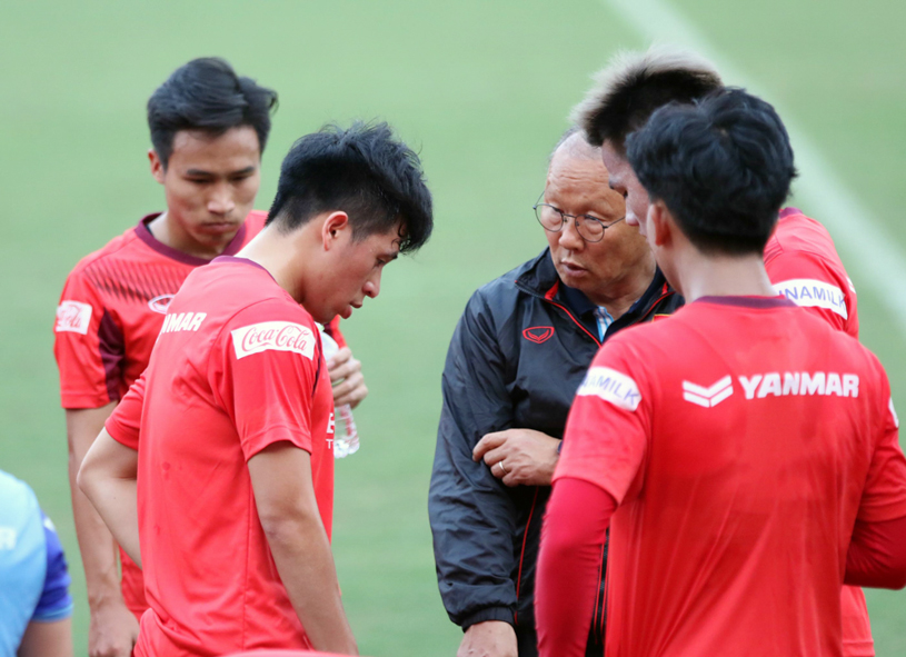 HLV Park Hang Seo chịu áp lực từ giấc mơ Olympic của U23 Việt Nam