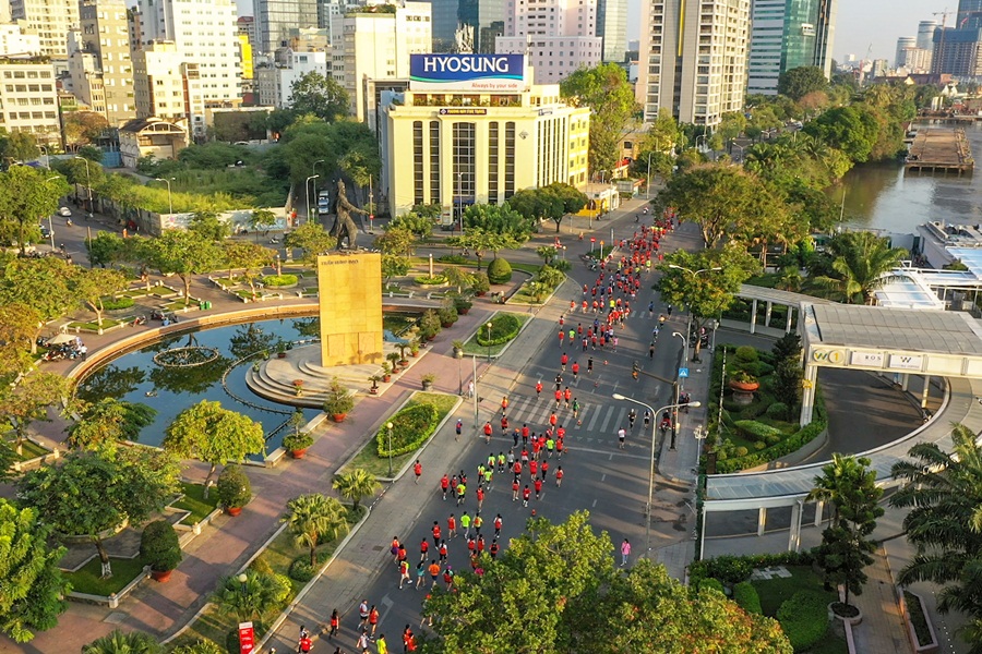 “Cùng nhau vượt trội hơn mỗi ngày” với Giải Marathon Quốc tế TPHCM Techcombank 2020